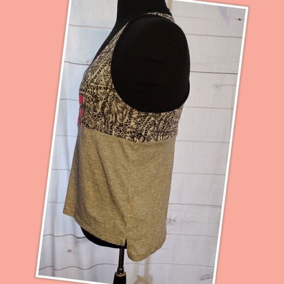 Nike S/P raserback tank. Black and grey geometric pattern top and solid grey - Picture 2 of 4